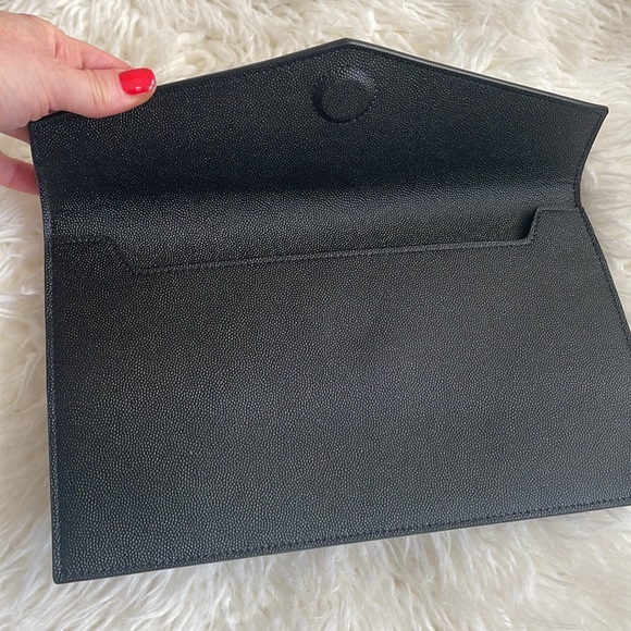 NWOT YSL Uptown Pouch - Picture 12 of 17